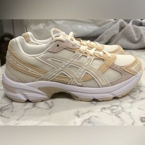 ASICS Women's Cream and Beige Athletic Sneakers